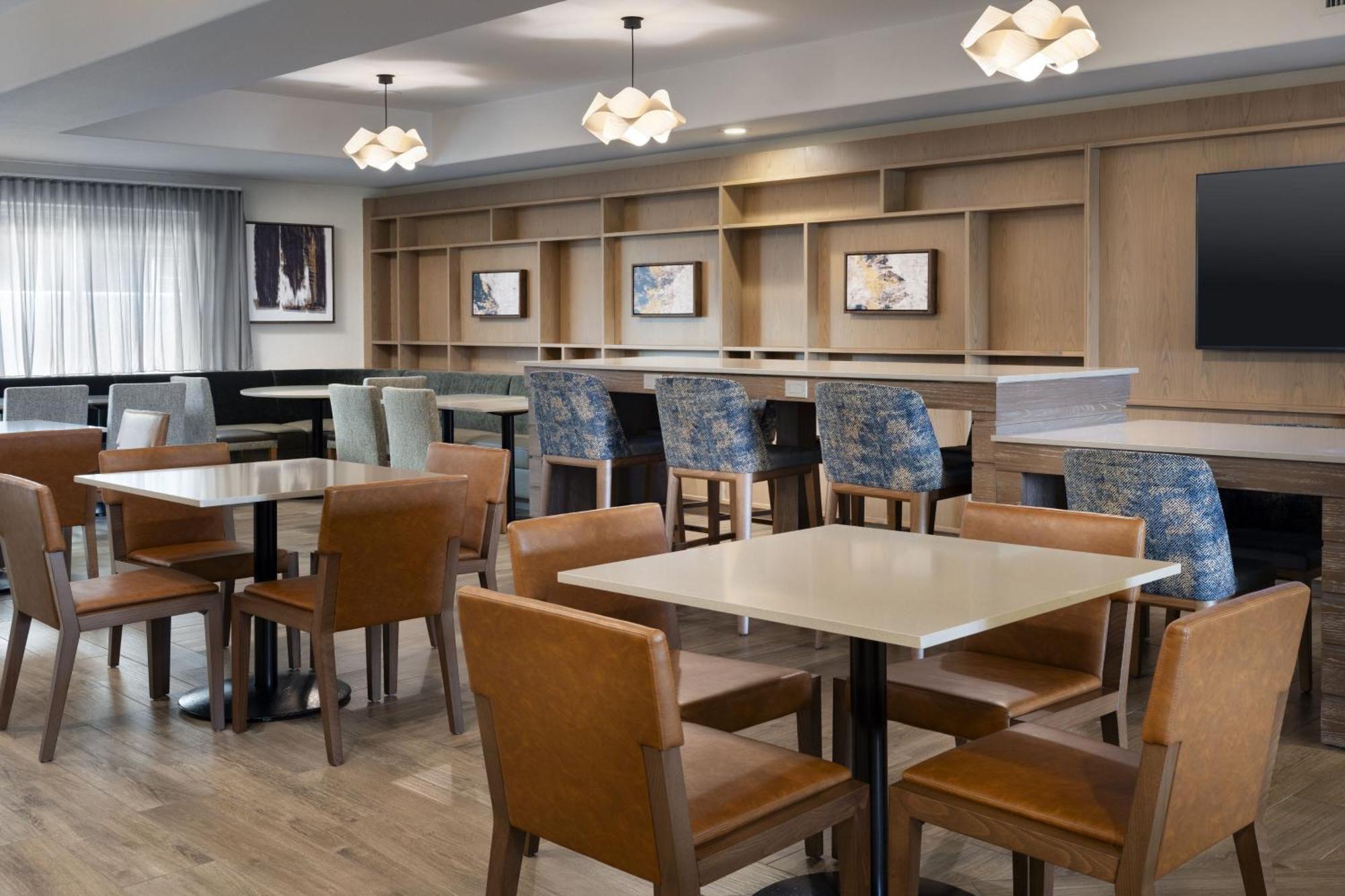 Fairfield By Marriott Inn & Suites Fresno Riverpark Exterior foto