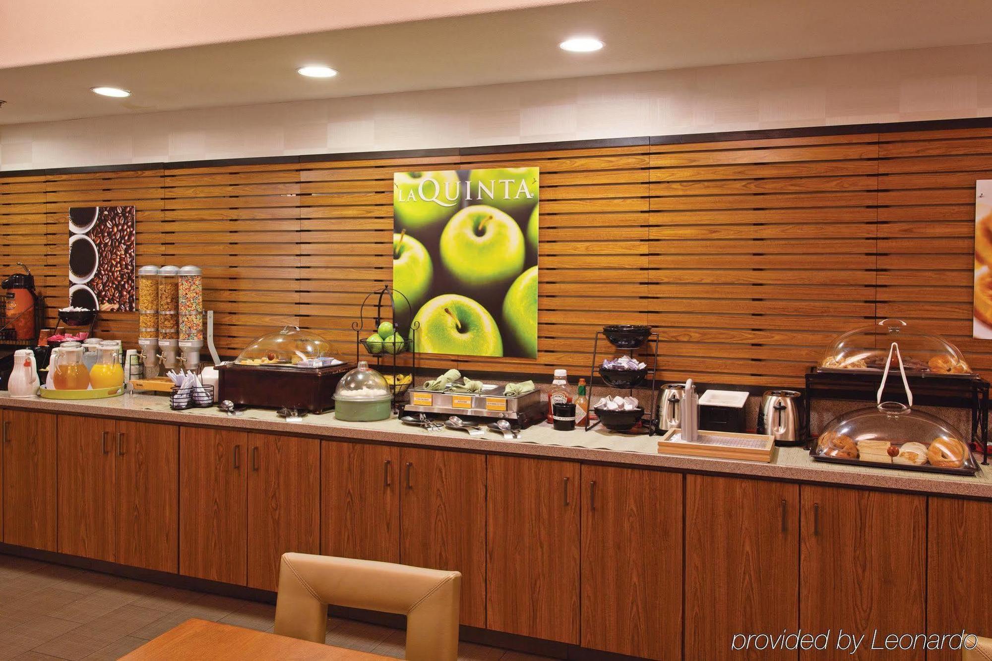 Fairfield By Marriott Inn & Suites Fresno Riverpark Exterior foto
