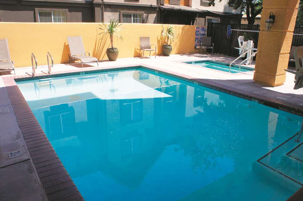 Fairfield By Marriott Inn & Suites Fresno Riverpark Facilidades foto